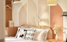 Green Meadow Hotel - Peaceful Central